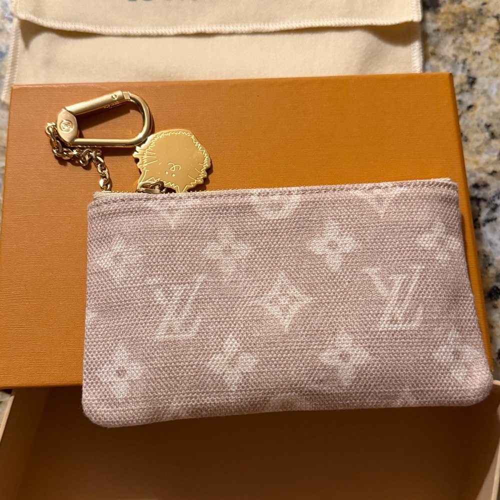 Louis Vuitton x Grace Coddington X Catogram Monogram Keychain Card Pouch